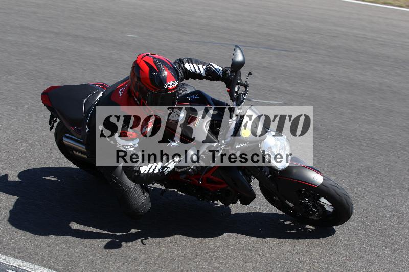 Archiv-2022/51 10.08.2022 Freeride Training ADR/Medium/5